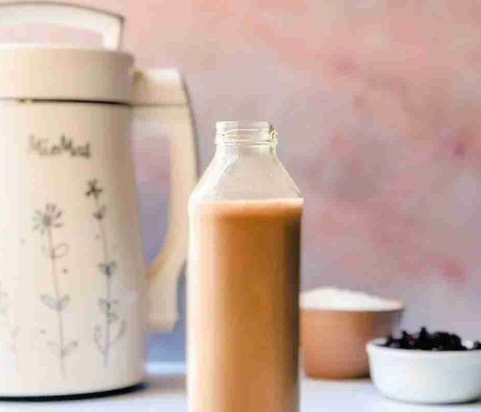 Leche-de-coco-y-arándanos-rojos